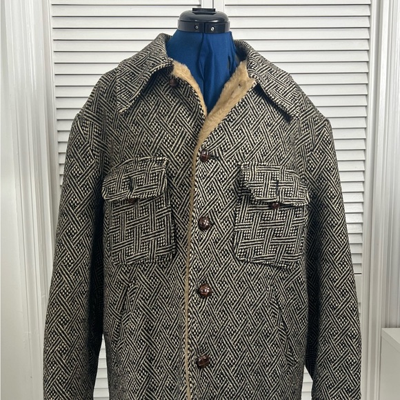 A wonderful condition Sheraton jacket - Picture 1 of 9